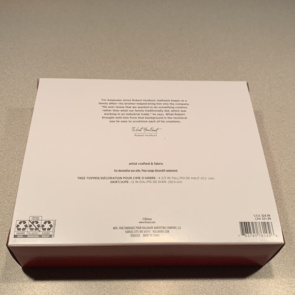 NIB 2022 Hallmark Disney Princess Miniature Tree Topper and Skirt - Picture 2 of 3